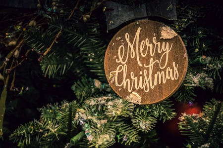 Pakistanis lift Christmas spirit with cheerful messages on Twitter