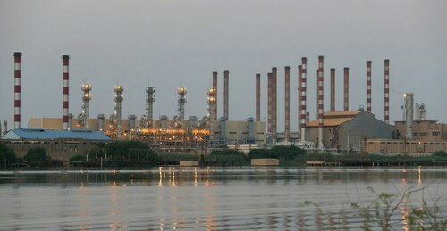 China puts 4 mln barrels of Iranian oil into state reserves