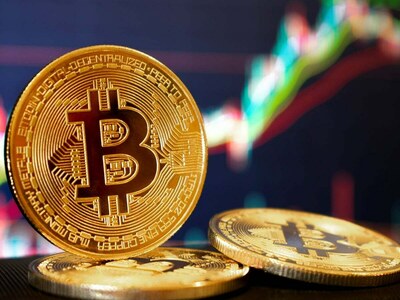 Bitcoin dives to lowest in a month after Russia invades Ukraine
