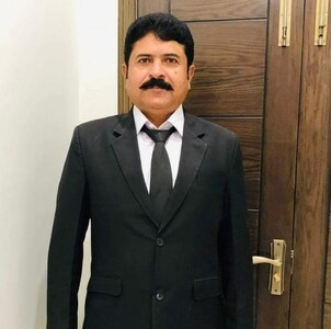 Lawyer gunned down in broad daylight in Punjab's Pattoki