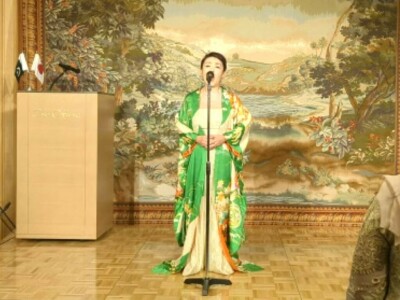 WATCH: Japanese opera singer wows with Pakistan anthem