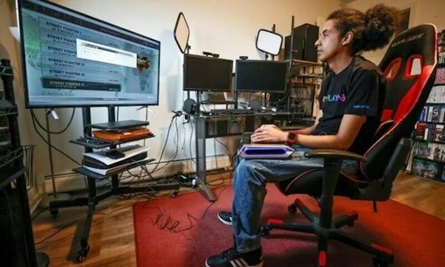 Players with disabilities score in video game world