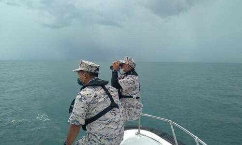 British, French divers rescued in Malaysia after more than two days at sea