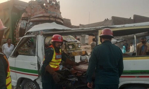 11 of family killed in van-dumper collision in Gujranwala