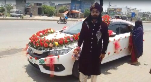 Pattoki groom struggles to reach bride during PTI long march