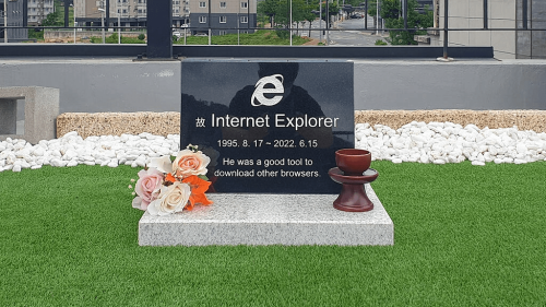 RIP Internet Explorer: South Korean engineer&rsquo;s browser &lsquo;grave&rsquo; goes viral
