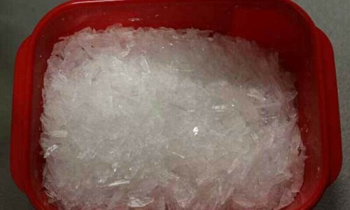 Riyadh bound passenger&rsquo;s attempt to smuggle ice thwarted