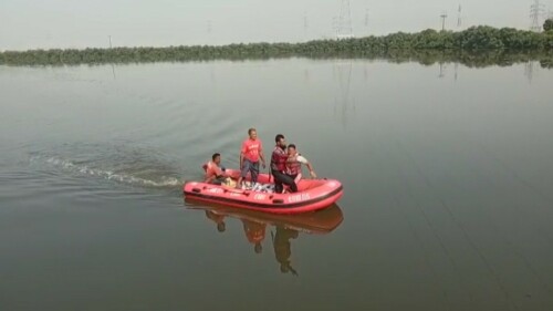 Four die of drowning in Karachi&rsquo;s Shaheed Benazir Bhutto Park