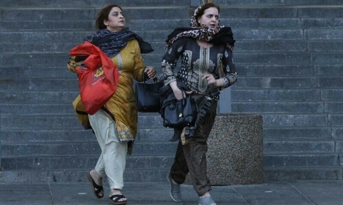 Three killed, many injured in shooting at shopping mall in Copenhagen