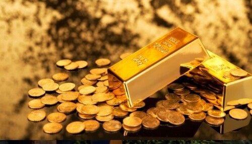 Gold prices witness another spike as rupee value plummets
