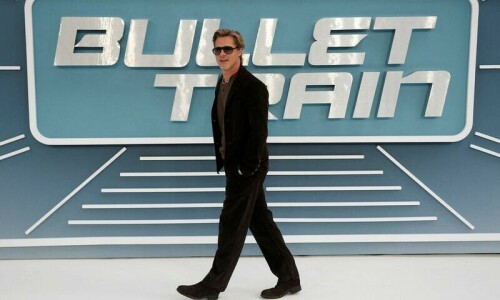 &lsquo;Bullet Train&rsquo; speeds to top of N America box office