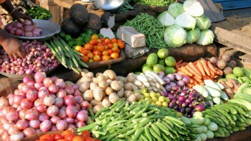 Potato prices increase manifold as floods, rain add to soaring food inflation