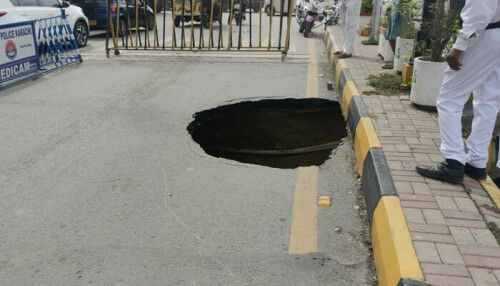 The suddenness of Karachi&rsquo;s sewers