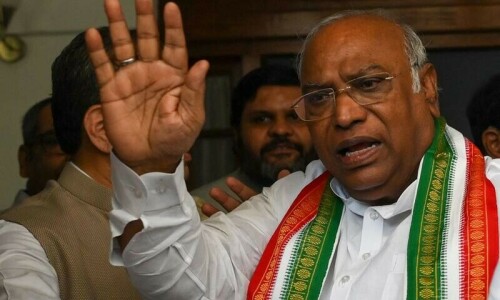 India&rsquo;s Congress party elects first non-Gandhi head in 24 years: media