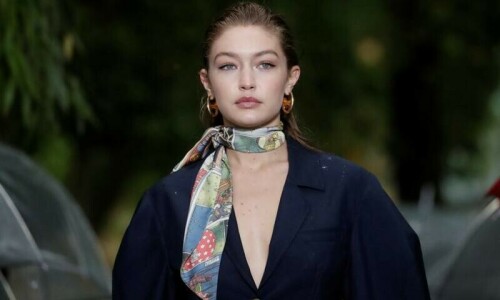 Gigi Hadid says goodbye to Twitter