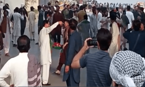 Three workers injured after two PTI groups clash in Taxila