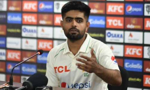 Babar rejects &lsquo;defensive&rsquo; approach criticism