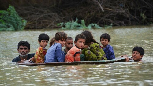 After year of climate disasters, world off-track to curb warming
