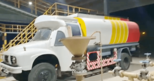 Raids against petrol hoarders in Punjab as Musadik apologizes to motorists