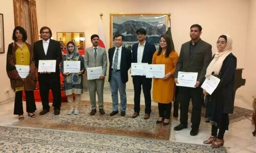 Japan awards MEXT scholarships to 11 Pakistani students
