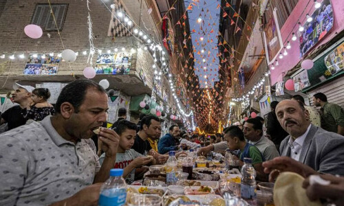 Egg fight, Al-Budok and book fair: Here are some weird Ramazan traditions