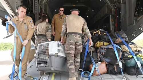 US, British diplomats leave Sudan as other countries plan evacuations