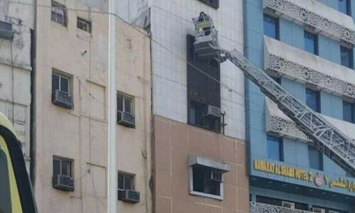 Eight Pakistani Umrah pilgrims die in Makkah hotel fire