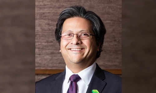 Who is the Pakistani father-son duo on the lost submarine?