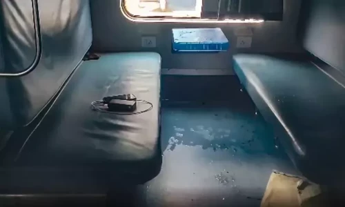 Indian railway constable kills three Muslims, one colleague on train
