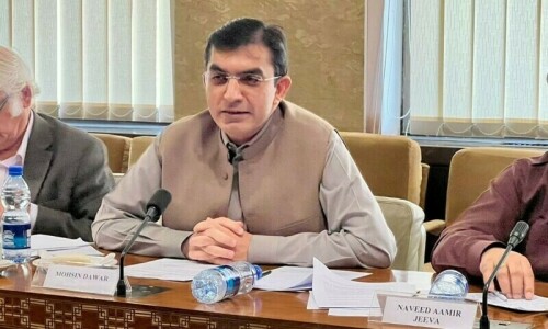 Dawar says census results &lsquo;maneuvered&rsquo; to keep Assembly unchanged