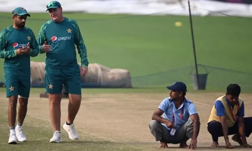 Arthur seeks divine intervention to save Pakistan at World Cup