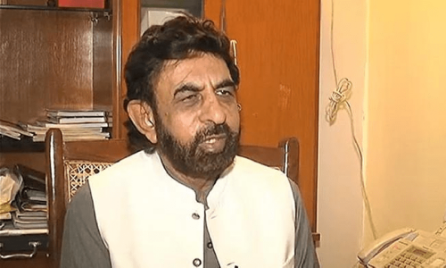 What is causing US dollar to rise against PKR, explains Malik Bostan