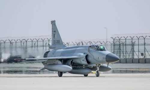 PAF&rsquo;s JF-17 Thunder Block-III makes first-ever appearance at Dubai Airshow
