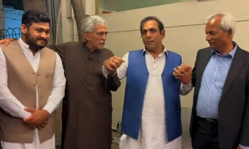 Former Sindh minister joins PMLN