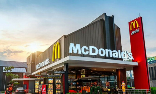 McDonald&rsquo;s Pakistan slashes prices to counter boycott