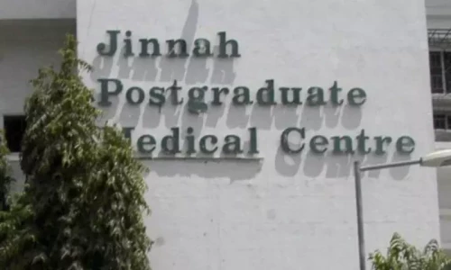 Police identify men who abandoned body of minor boy at Karachi hospital