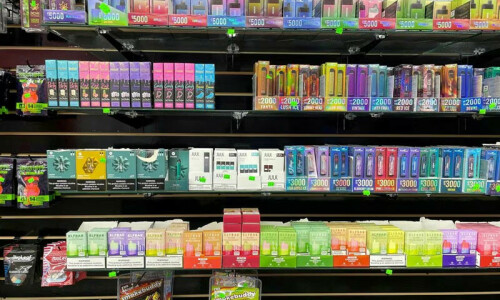 Ban flavoured vapes, WHO says, urging tobacco-style controls