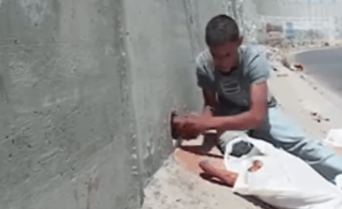 Factcheck: Viral video of teenager smuggling bread to Palestinians not linked to Gaza