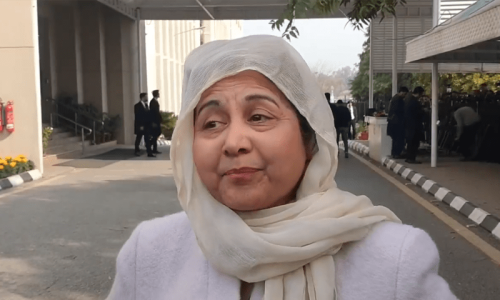 Noreen once again clarifies she has not been crying