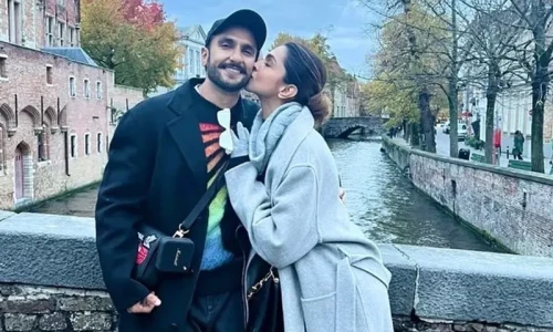 Deepika Padukone announces she is pregnant with September due date