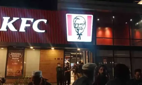 KFC workers reopen franchise in Mardan after mayor locks it