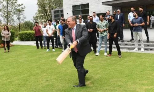 US envoy hosts Pakistan cricket team ahead of T20 World Cup