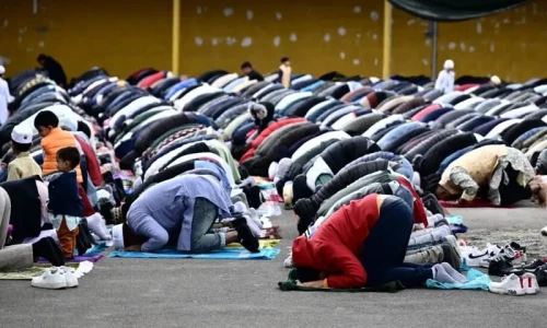 No place to pray for Muslim workers in Italian city