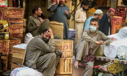 Pakistan&rsquo;s public debt soars to Rs67,525 billion