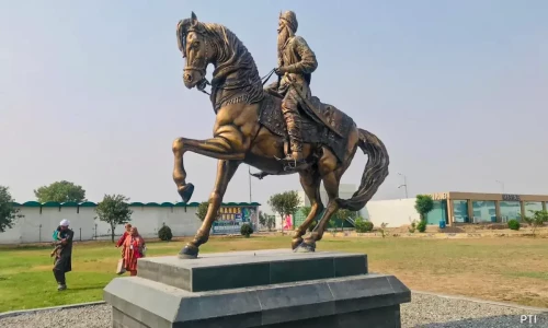 Statue of Maharaja Ranjit Singh installed permanently at Kartarpur