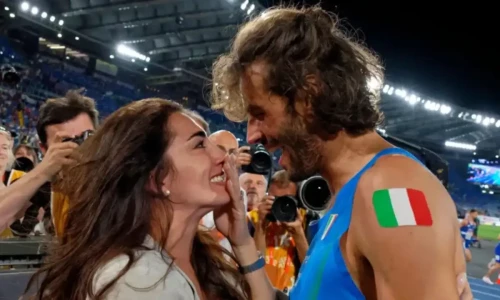 Italian Olympian apologises to wife for losing wedding ring in Seine
