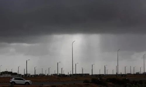 Light rain reported in different areas of Karachi