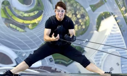 Tom Cruise to perform daring stunt at 2024 Paris Olympics closing ceremony