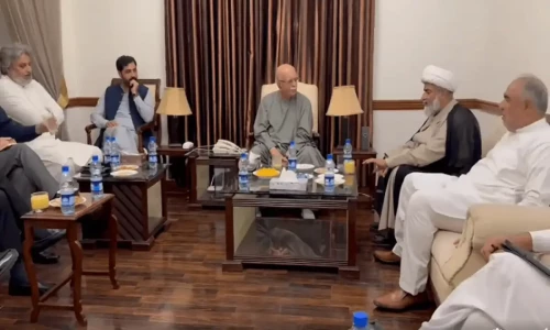 Opposition alliance to reach out to Nawaz, Zardari for talks