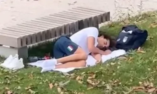 Olympic gold medalist Thomas Ceccon caught napping outside athletes&rsquo; village